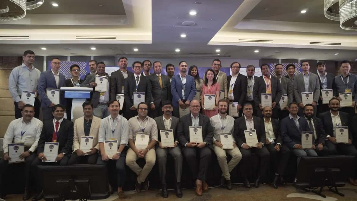 It’s A Wrap: MachineCon 2019 Singapore Congratulates Asia’s Analytics100 Winners & Data Heroes