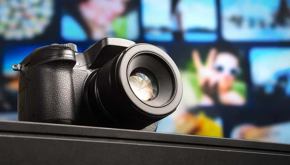 Canon Integrating AI In Cameras To Keep Up With Smartphone Photography